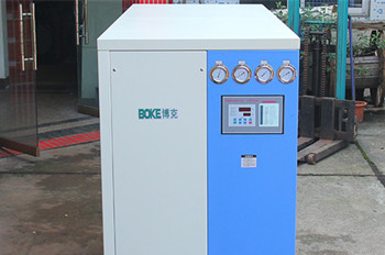 冷水機(jī)出現(xiàn)異常需要檢查哪些地方？